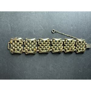 Vintage Coro Signed Goldtone Panel Link Wide Chunky Leaves 7” Retro Bracelet